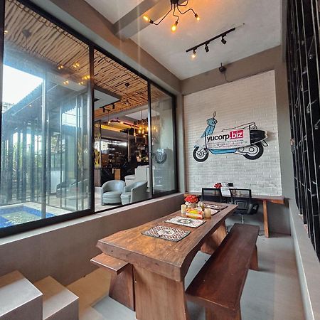 Yurooms Villapartment - Love Room Bali (Adults Only) Джимбаран Экстерьер фото