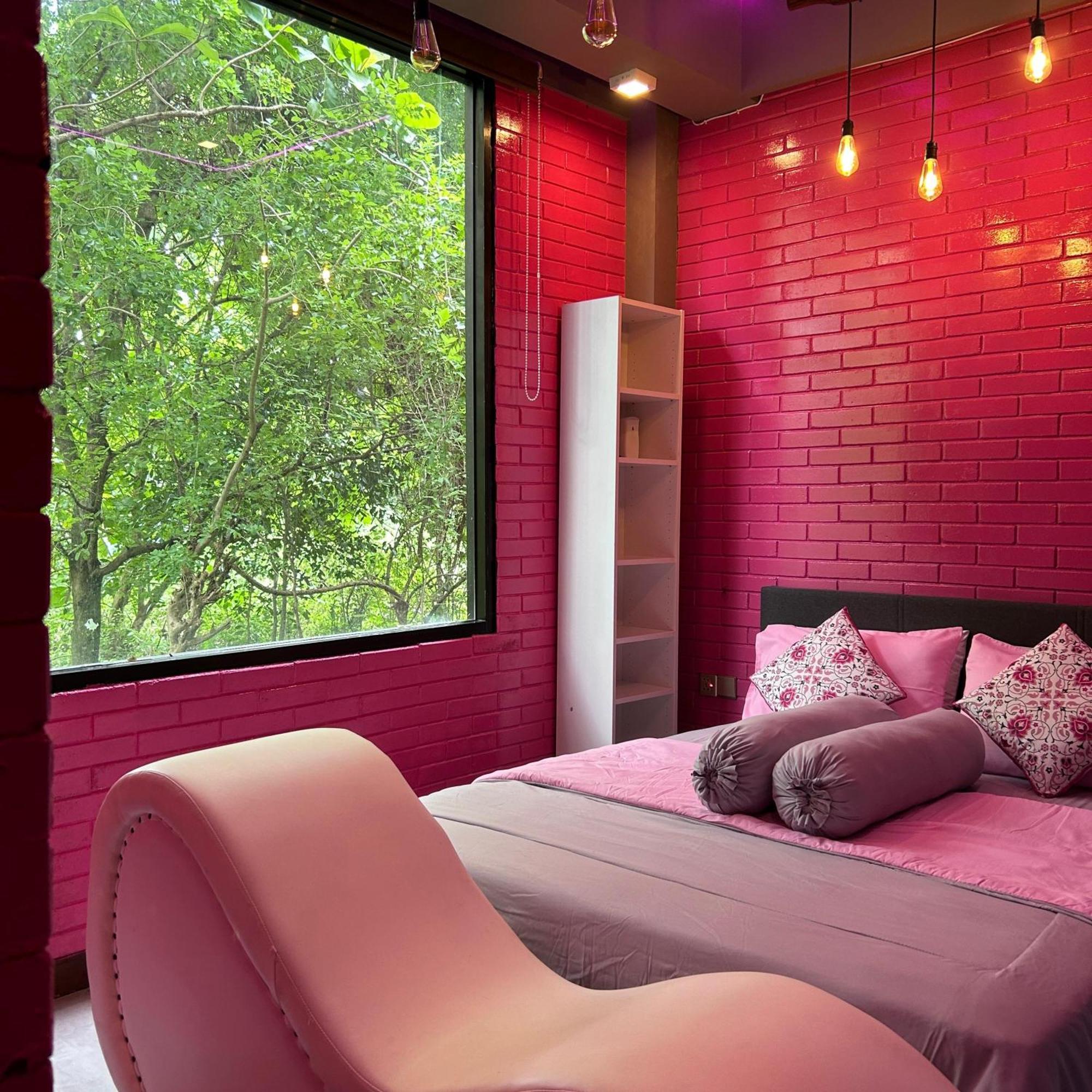 Yurooms Villapartment - Love Room Bali (Adults Only) Джимбаран Экстерьер фото